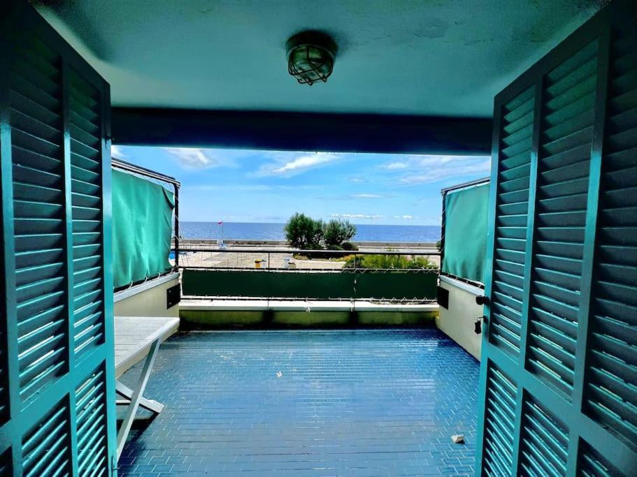 Suite Levante 56 - Fronte Mare Sanremo Ospedaletti Exterior photo